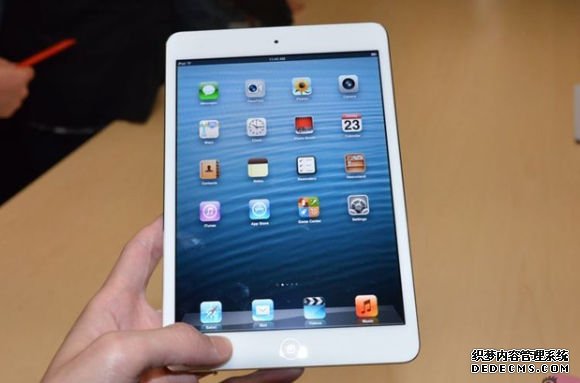 iPad mini平板电脑